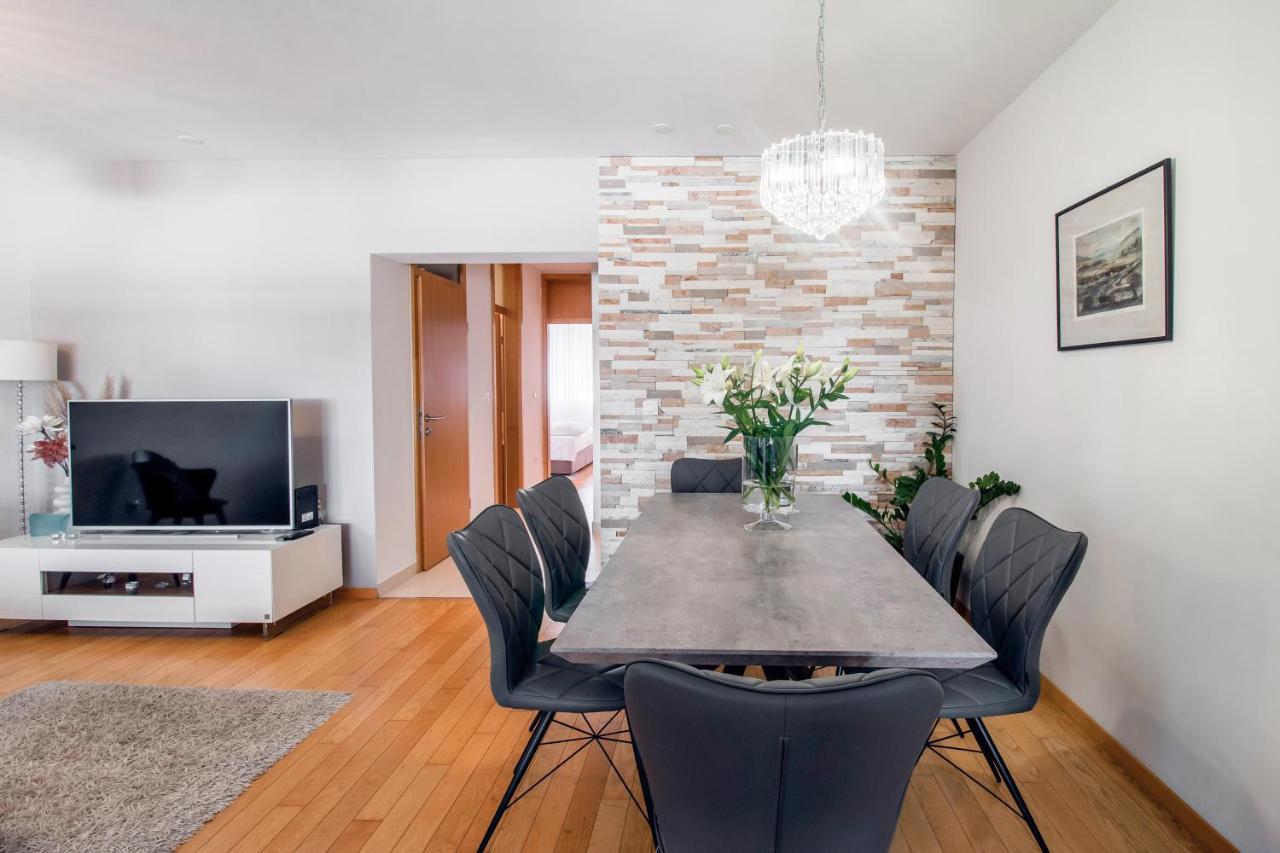 Apartment Montesa Zadar With Free Parking And Balcony Zewnętrze zdjęcie